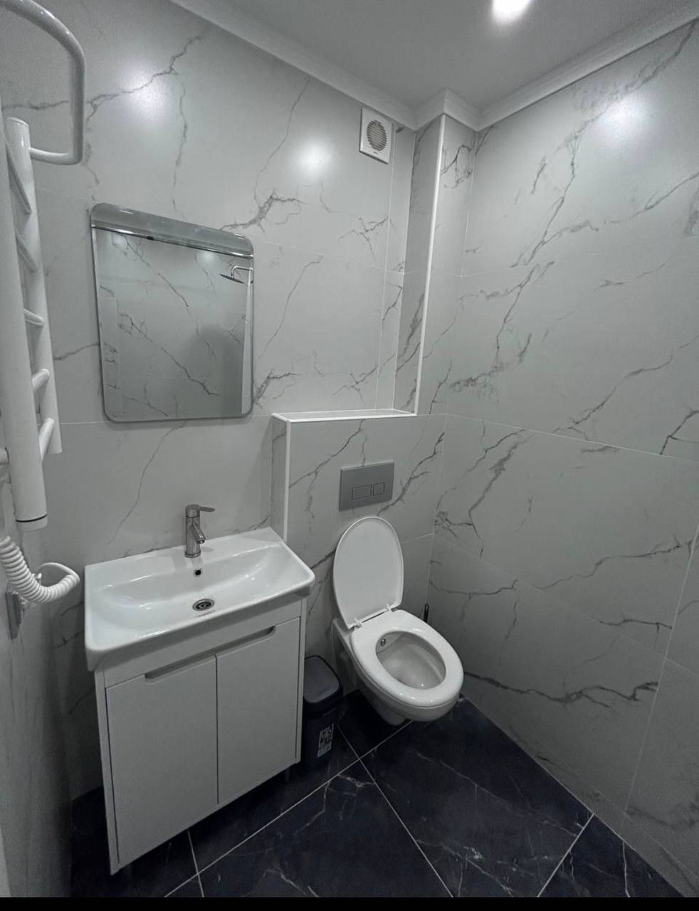 Two-Room Apartment in Sculeni photo 6 of 8