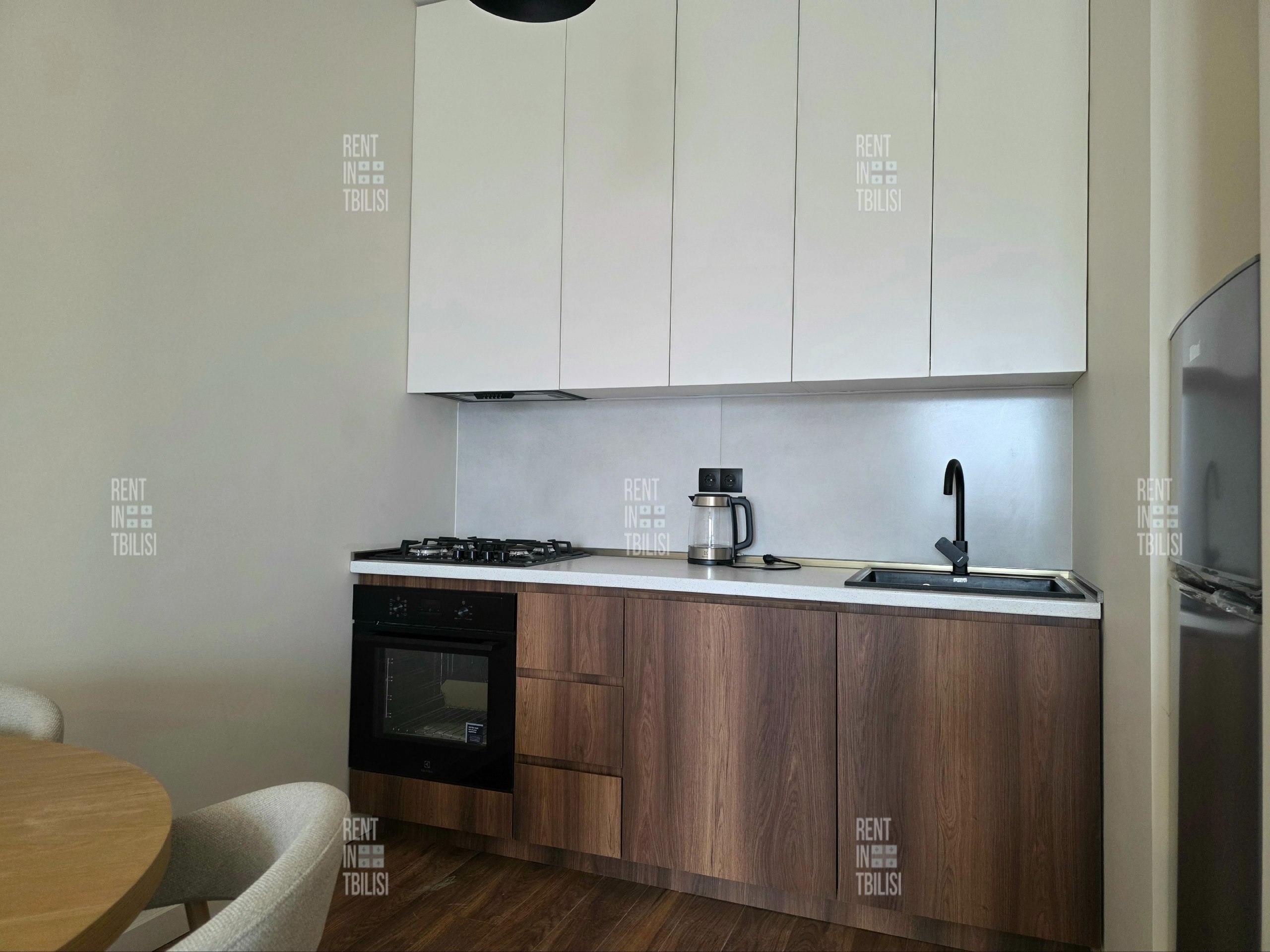 Brand-New One-Bedroom Apartment in Saburtalo photo 7 of 8