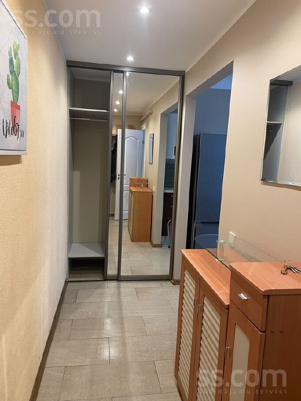 2-комнатная квартира в Зиепниеккалнсе photo 5 of 8