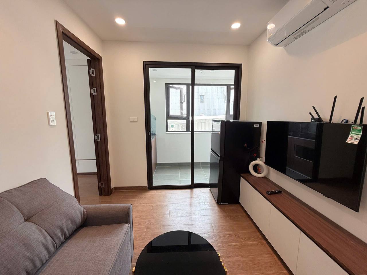 Brand New 1-Bedroom Apartment in My An photo 5 of 8