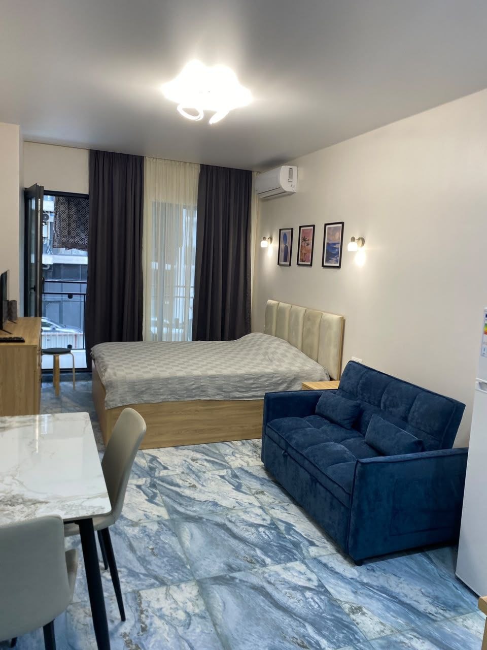 Studio Apartment on New Boulevard photo 1 of 8
