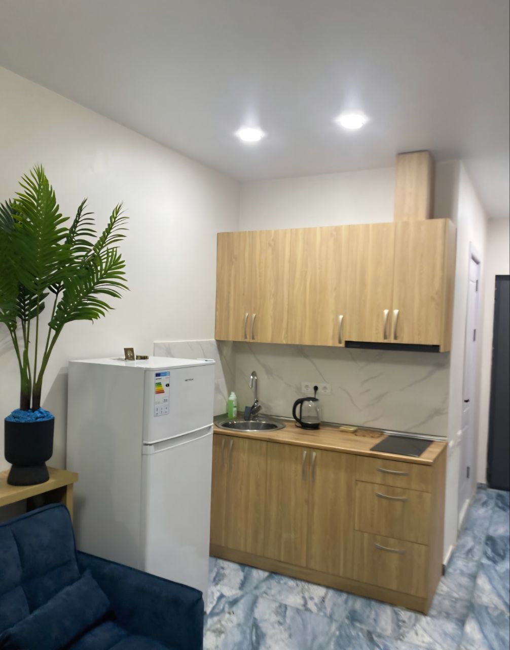 Studio Apartment on New Boulevard photo 5 of 8
