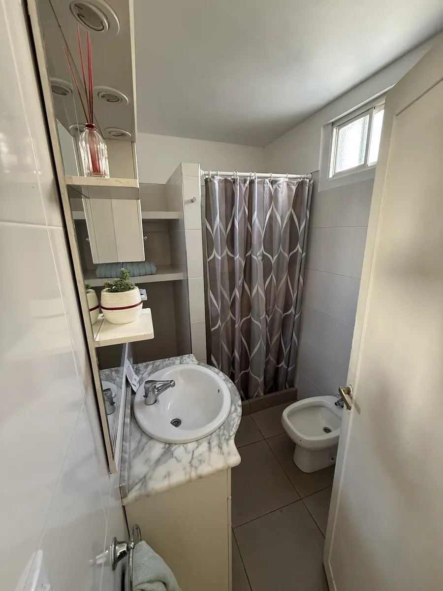 One-Bedroom Apartment in Caballito photo 8 of 8