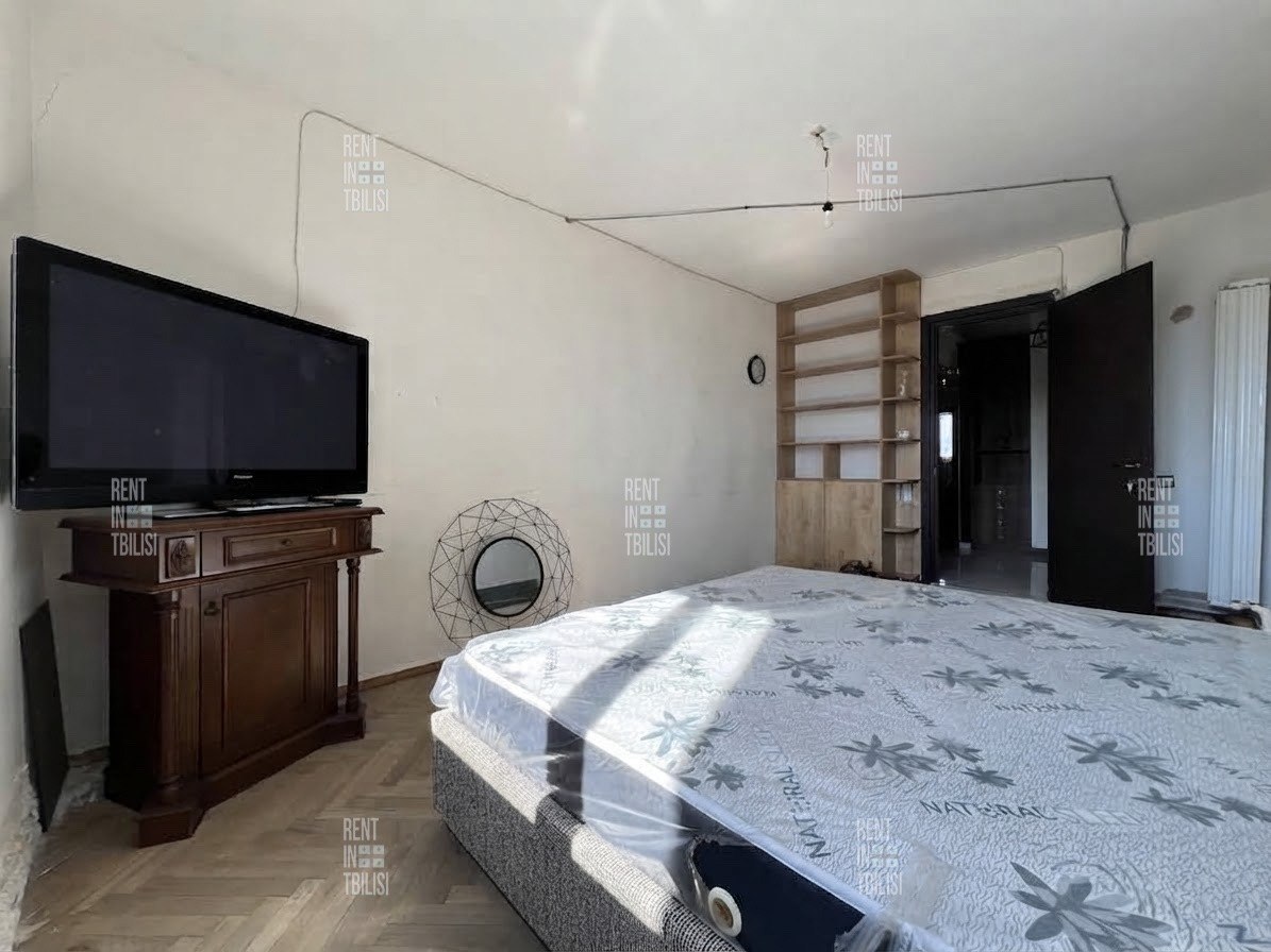 2-Bedroom Apartment for Rent in Saburtalo photo 2 of 8