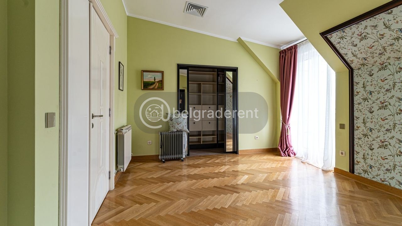2-Bedroom Apartment in Dedinje photo 5 of 8