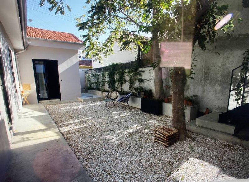 Central Limassol Studio for Rent photo 4 of 4
