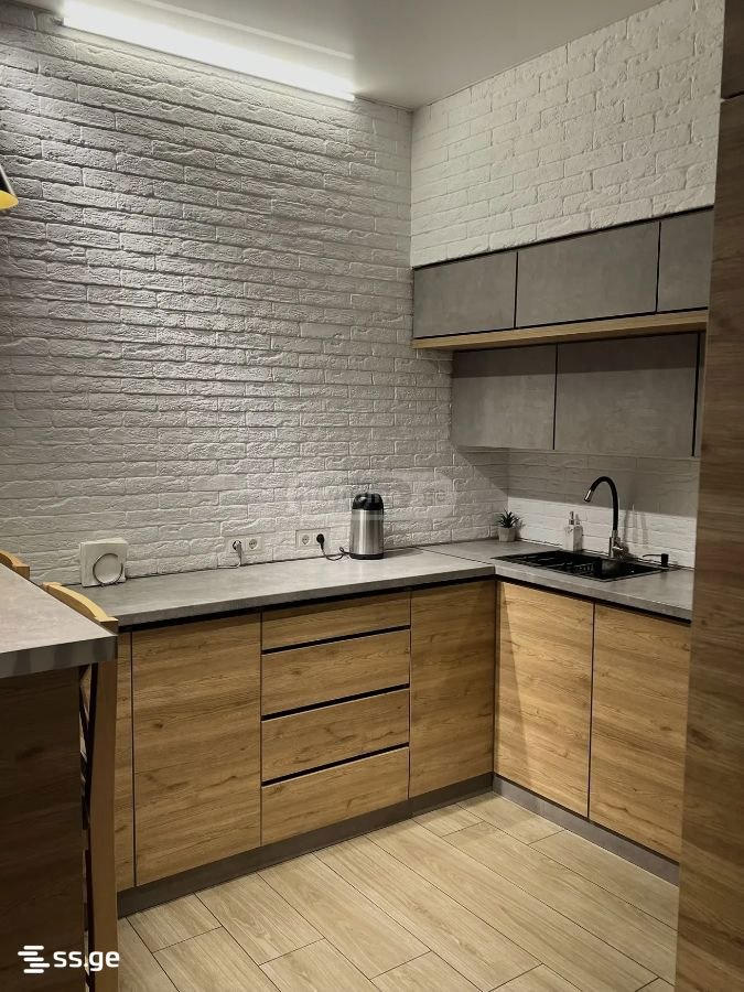 Furnished 2-Bedroom Apartment in Vake photo 7 of 8