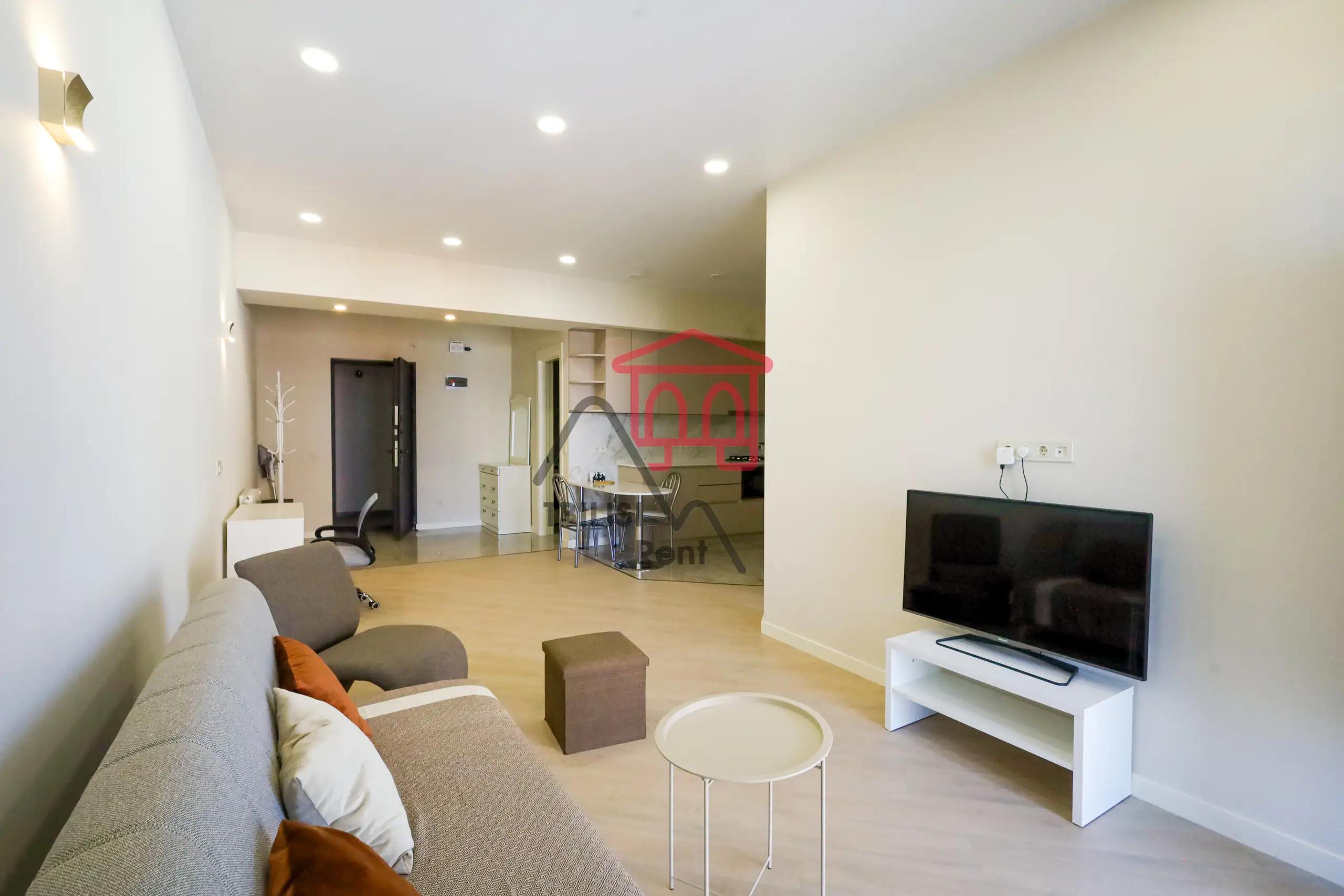 1-Bedroom Apartment in At Home Complex Near Medical University Metro photo 1 of 8