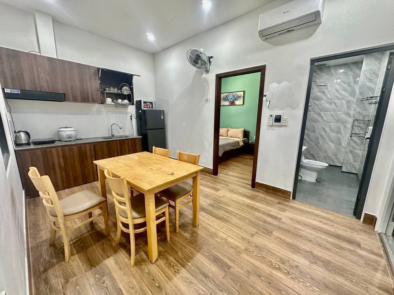 2-Bedroom Apartment in My An photo 3 of 8