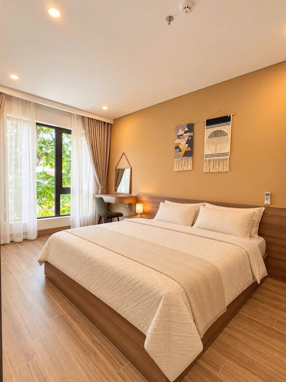 Furnished 1-Bedroom Apartment in An Thuong photo 6 of 8
