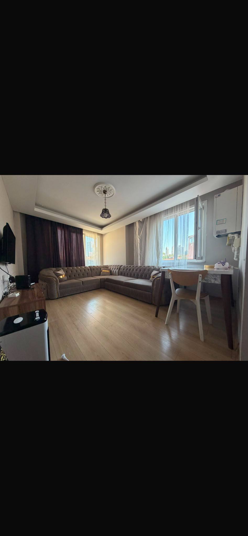 Spacious 2-Bedroom Apartment in Şişli photo 1 of 5