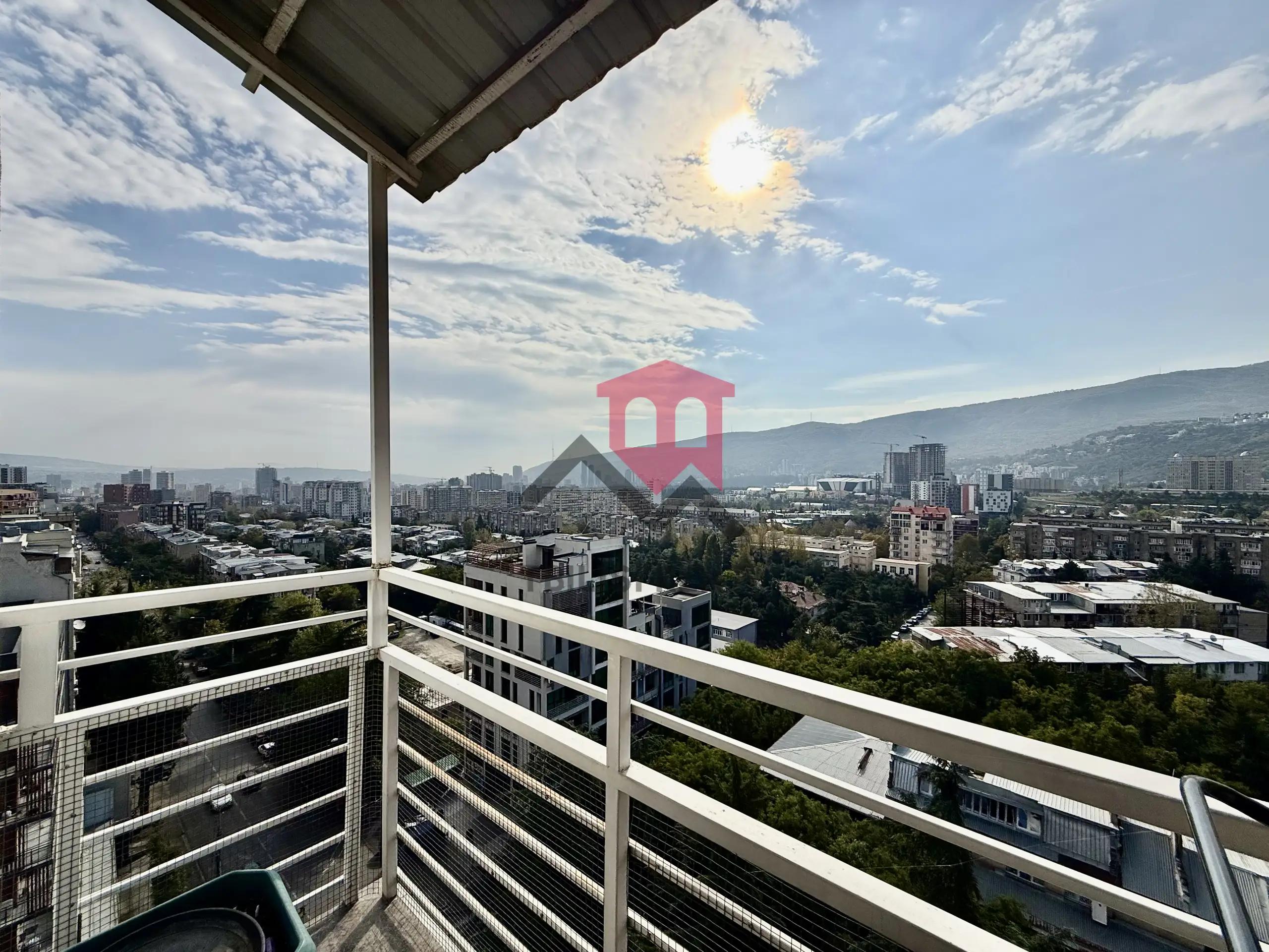 Spacious 2-Bedroom Apartment with Huge Terrace photo 4 of 8