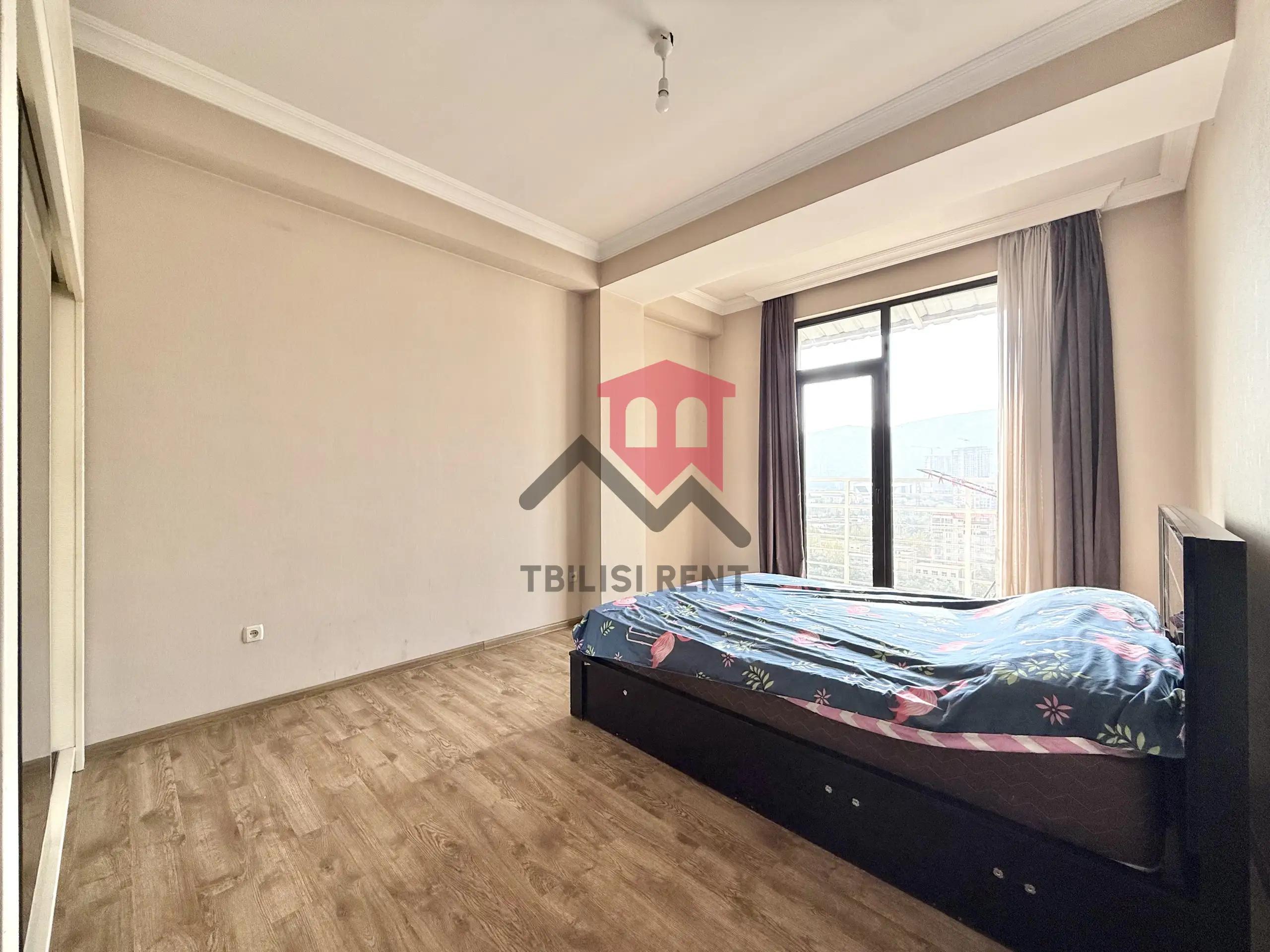 Spacious 2-Bedroom Apartment with Huge Terrace photo 6 of 8
