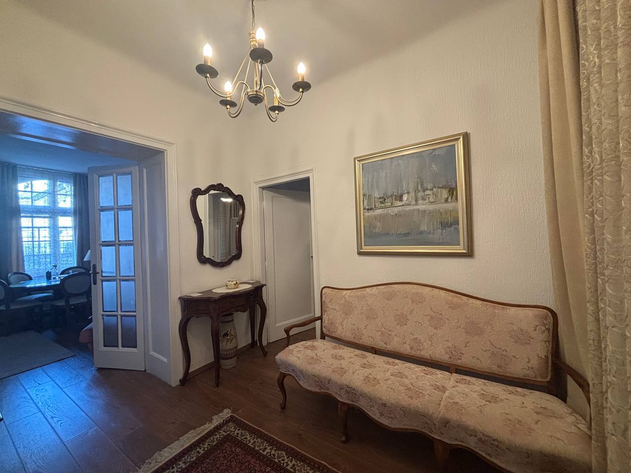Трёхкомнатная квартира в Врачаре photo 2 of 8
