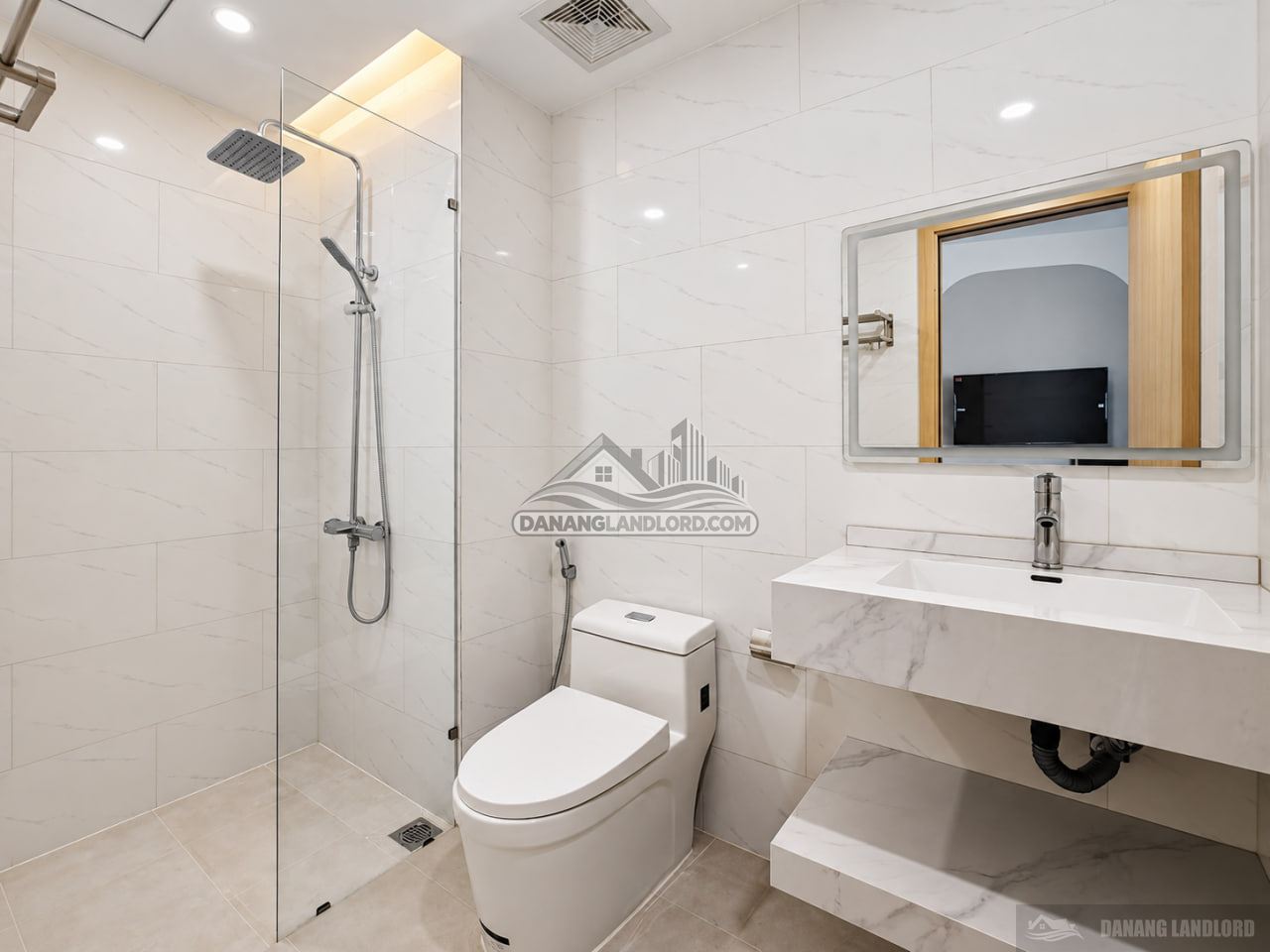 Полностью меблированная студия в Panoma 1 с тренажёрным залом и бассейном photo 7 of 8