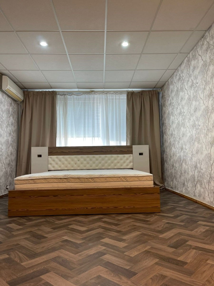 One-Bedroom Apartment in Riscani photo 2 of 8