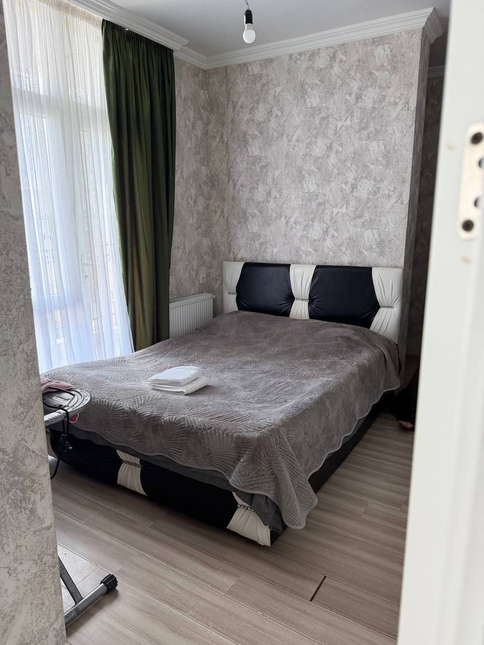3-Bedroom Apartment on Agmashenebeli Street photo 4 of 6