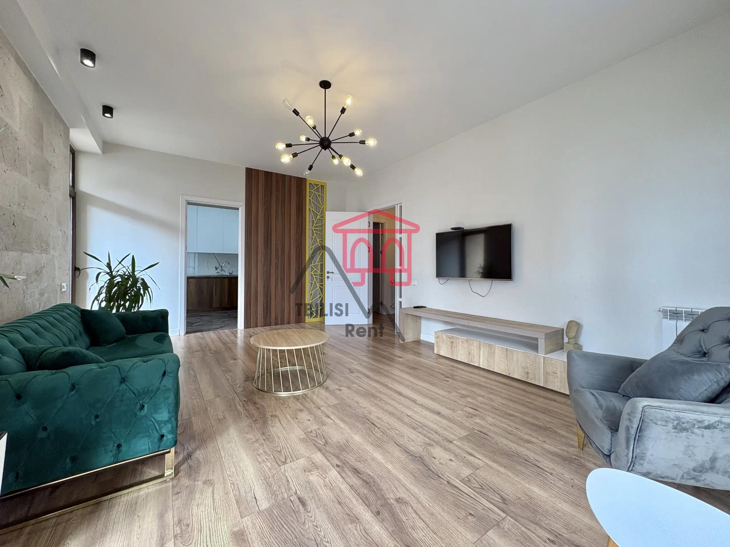 Spacious 3-Bedroom Apartment with Balcony in Digomi photo 2 of 8