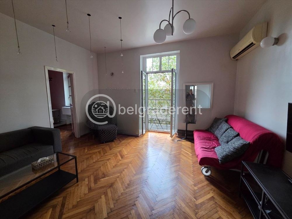 3-Room Apartment in Stari Grad photo 3 of 8