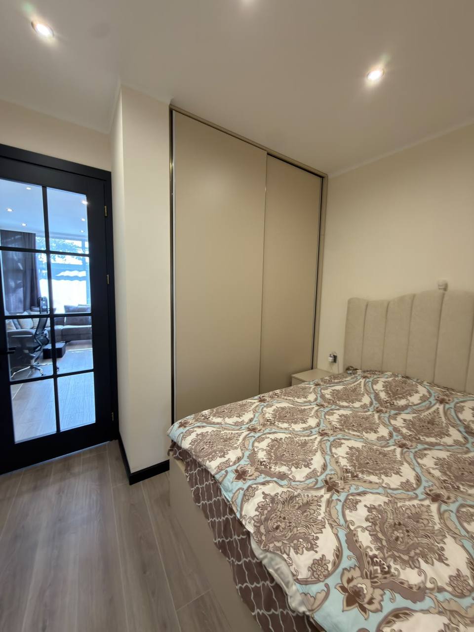 Furnished 2-Bedroom Apartment in Achapnyak photo 6 of 7
