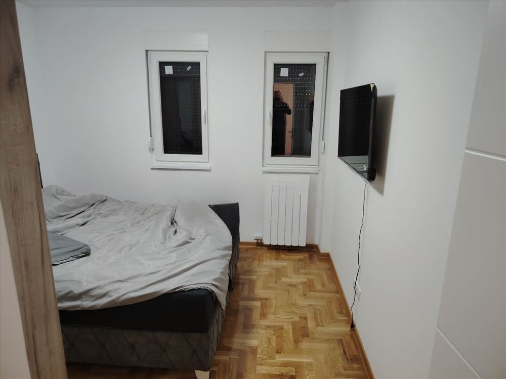 Furnished 2-Bedroom Apartment Near Belgrade Airport photo 8 of 8
