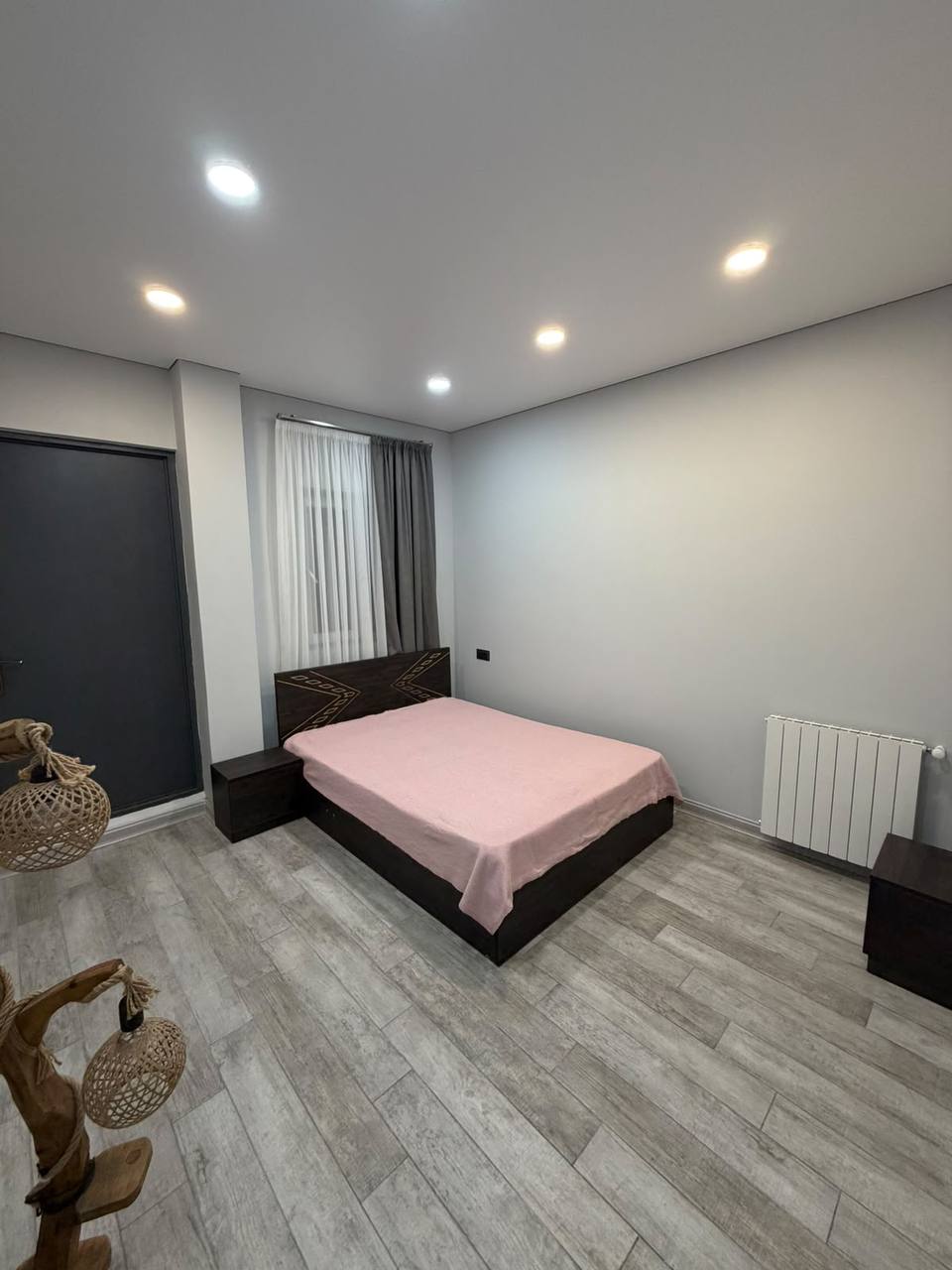 2-Bedroom Apartment for Rent in Batumi photo 4 of 7