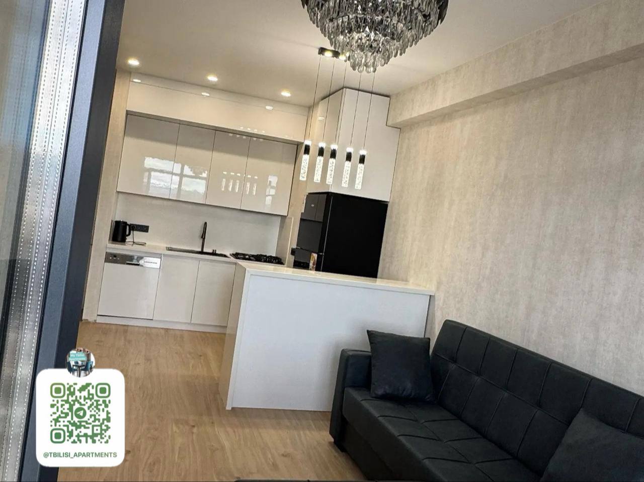 1-Bedroom Apartment in Kukia photo 1 of 8