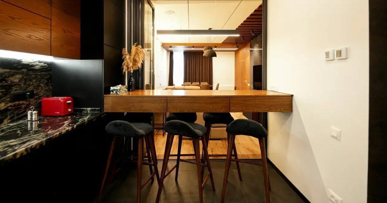 3-Bedroom Apartment in Arabkir photo 3 of 8