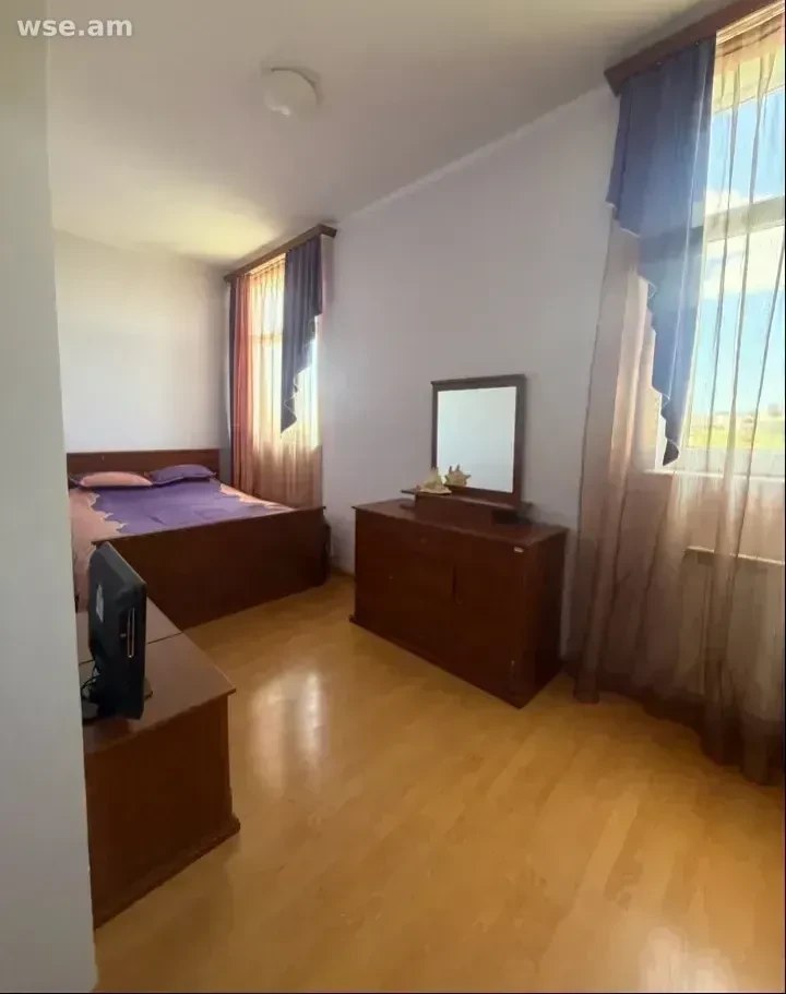4-Room House for Rent in Arabkir photo 7 of 8