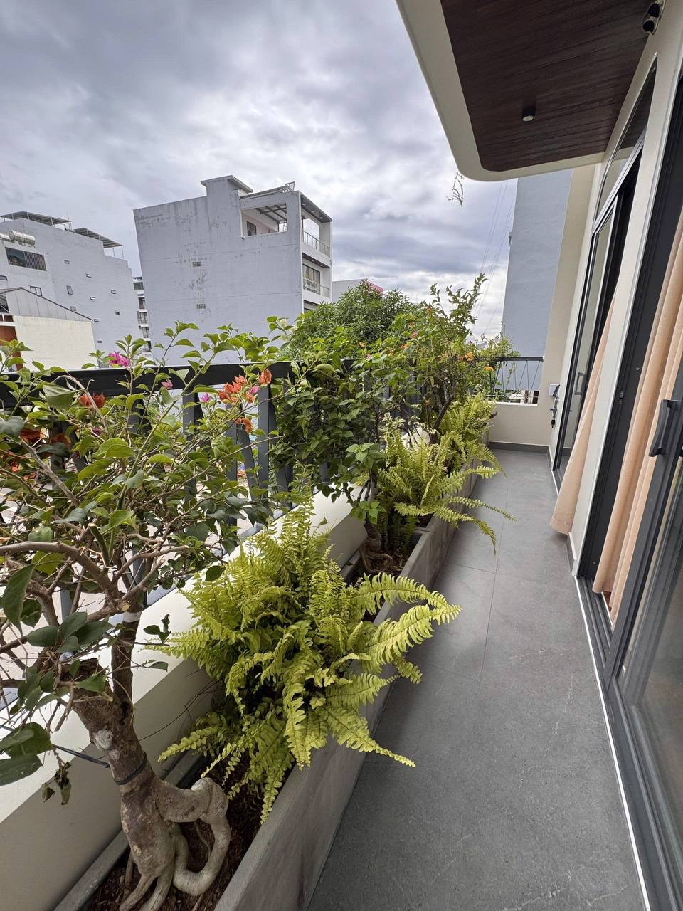 Luxury 2-Bedroom Apartment in Khue My photo 1 of 8