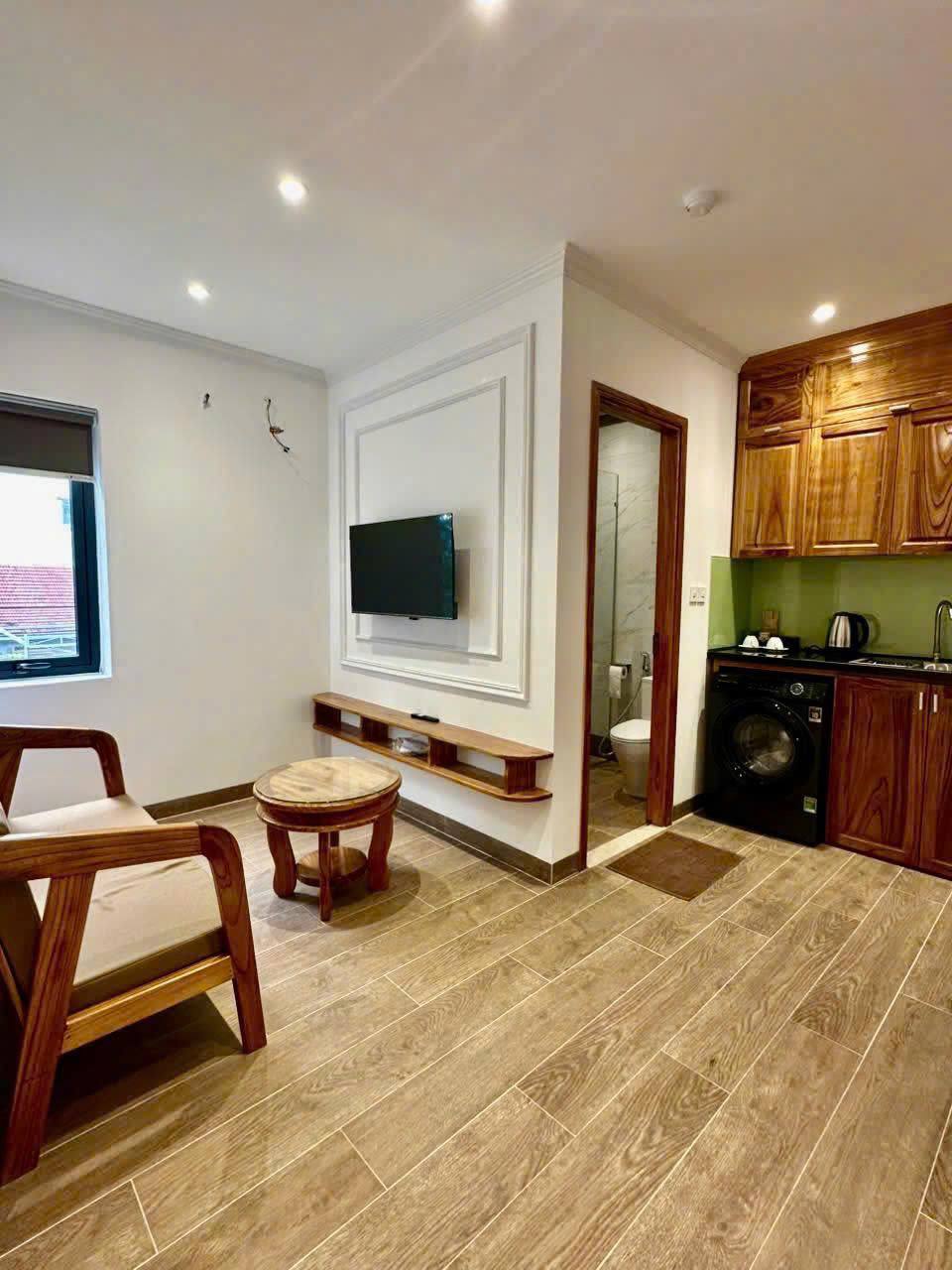 1BR Apartment Near Dragon Bridge photo 2 of 7