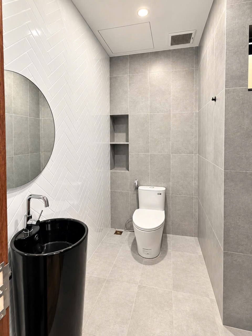 2-Bedroom Apartment in Khue My photo 8 of 8