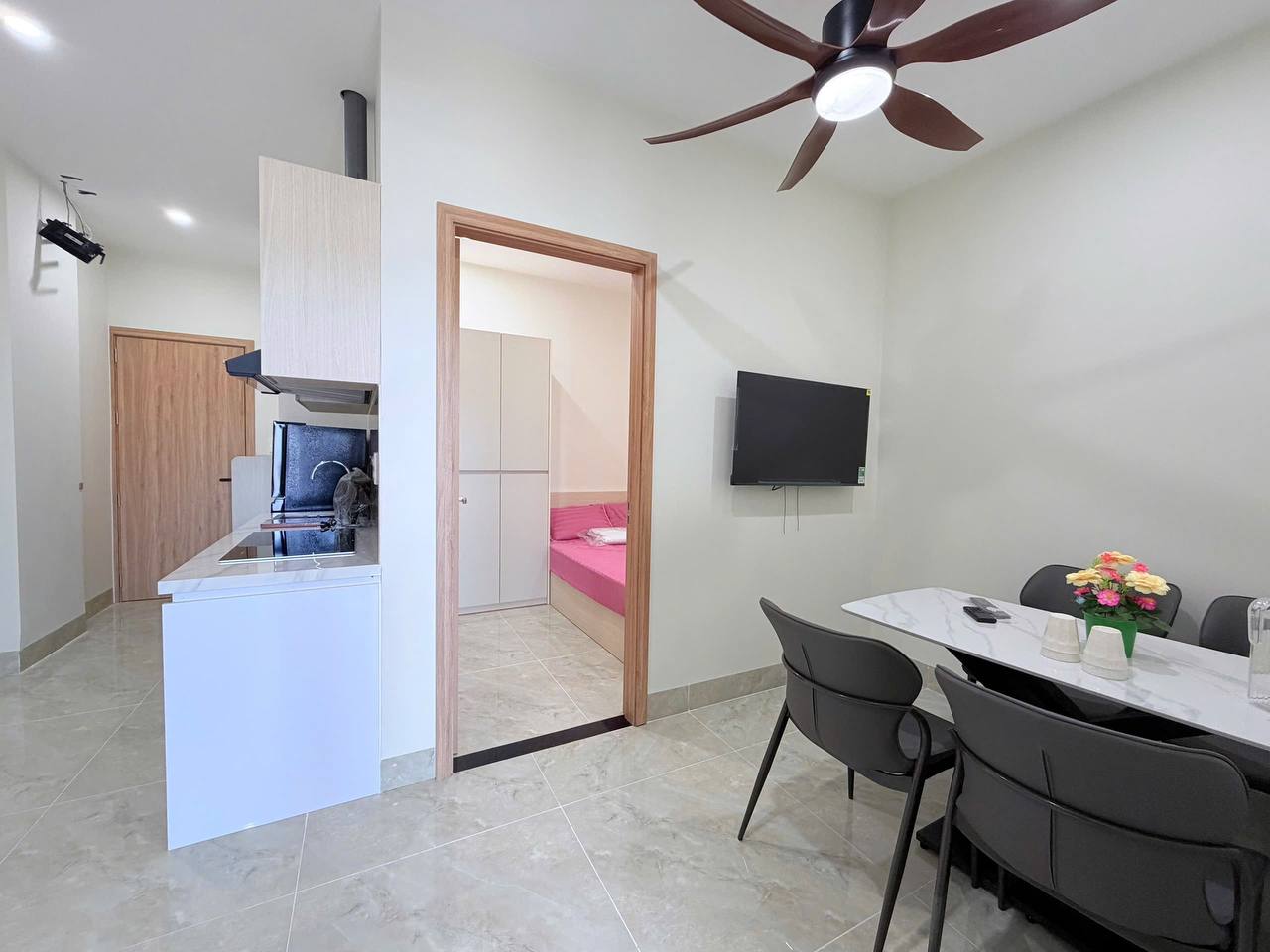 2-Bedroom Apartment in Son Tra photo 8 of 8