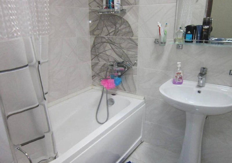 Two-Bedroom Apartment in Central Batumi photo 8 of 8