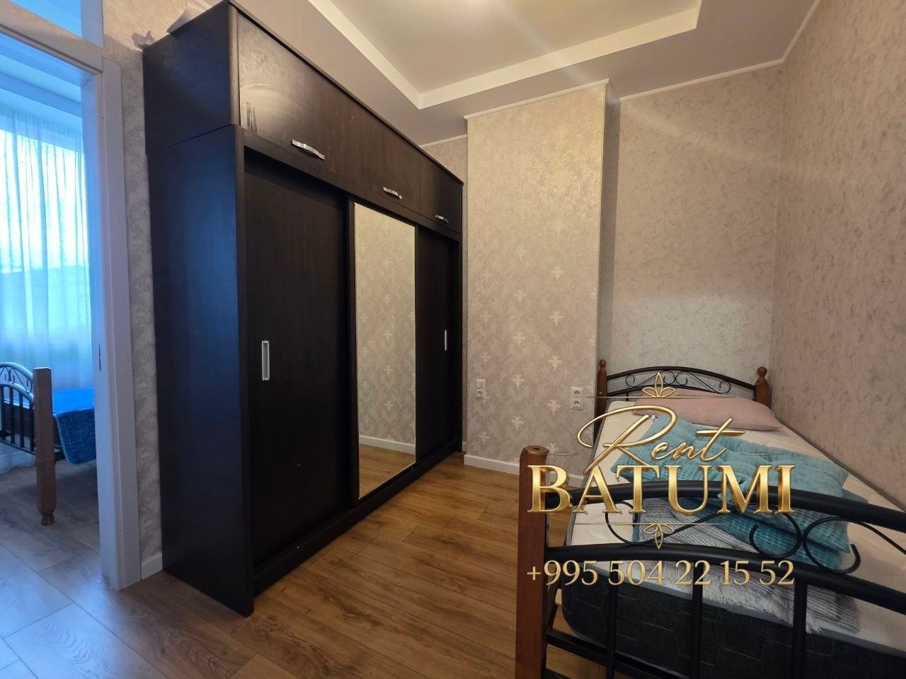 3-Bedroom Apartment on Selim Khimshiashvili Street photo 6 of 6