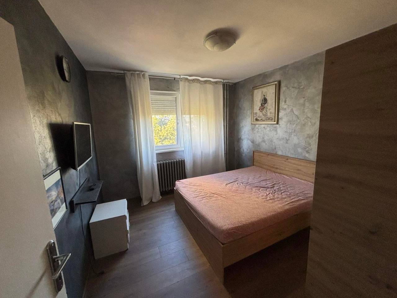 77 m² Apartment in Novi Beograd photo 5 of 6