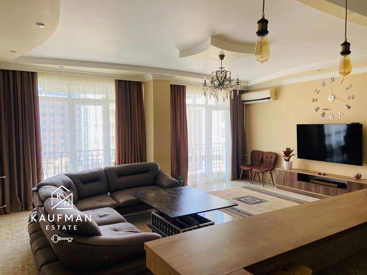2-Bedroom Apartment in Makhinjauri photo 1 of 6