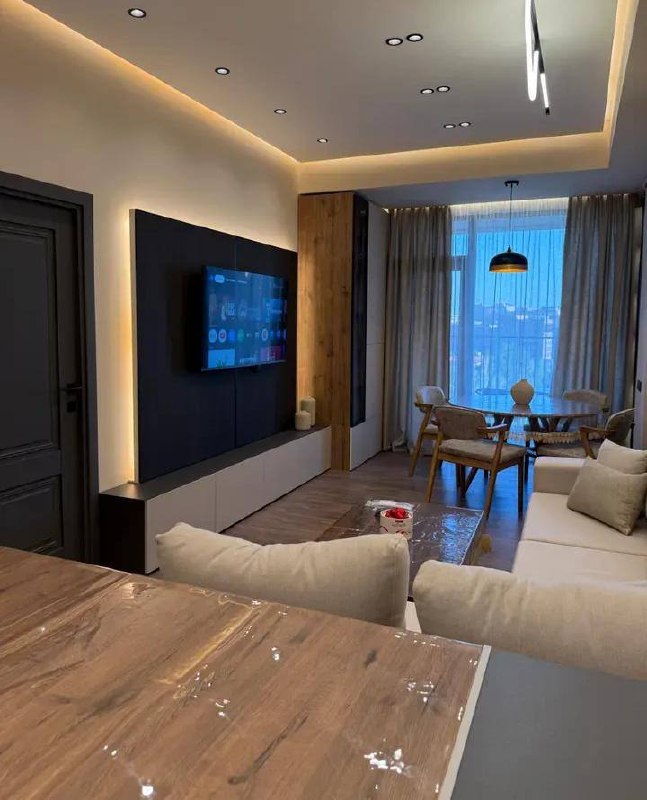 Three-Bedroom Apartment in Arabkir photo 3 of 8