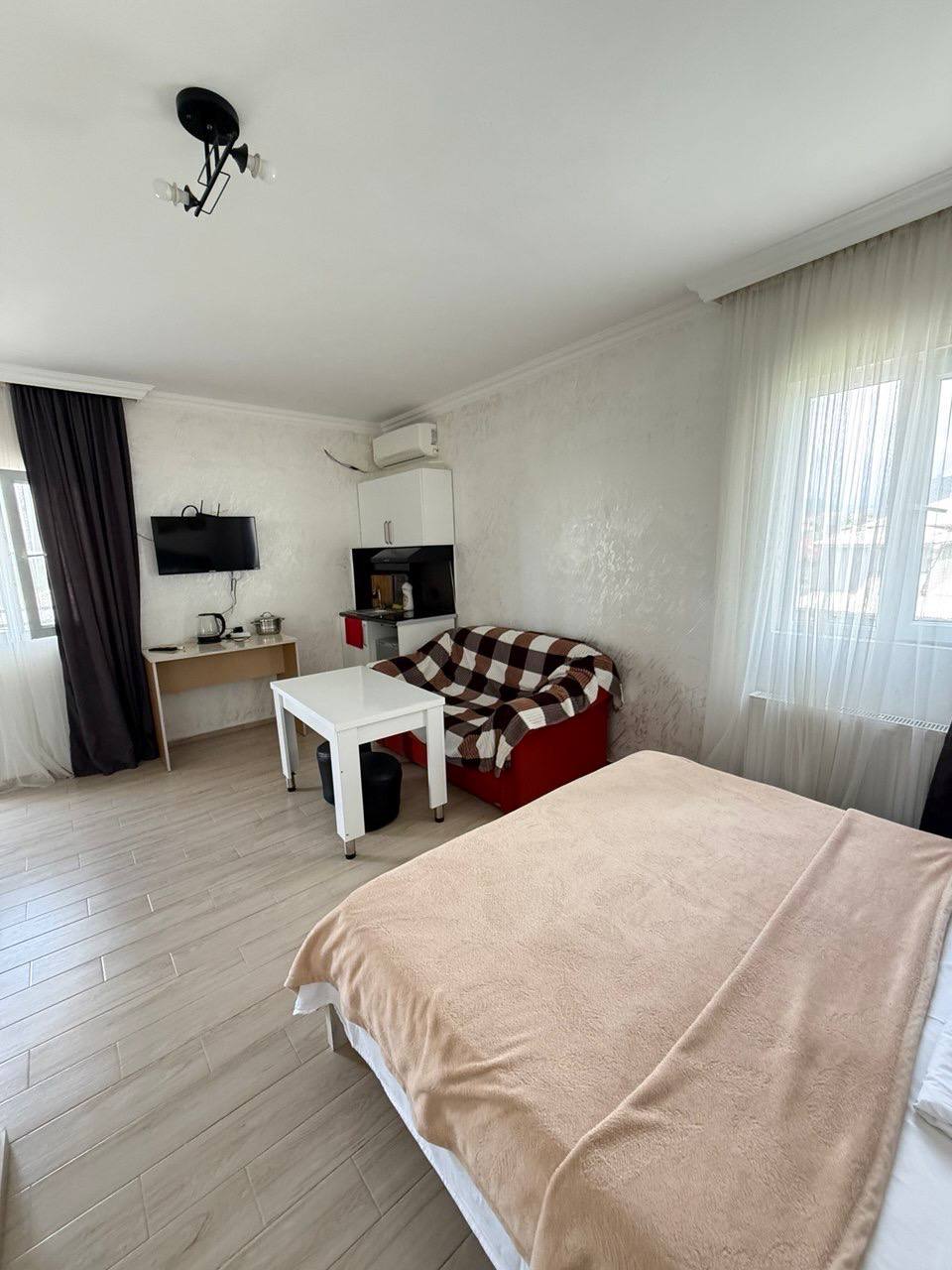 Studio for Rent near Metro City photo 1 of 8