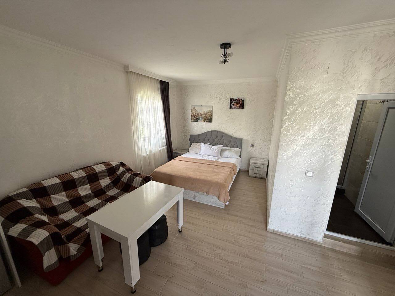 Studio for Rent near Metro City photo 6 of 8