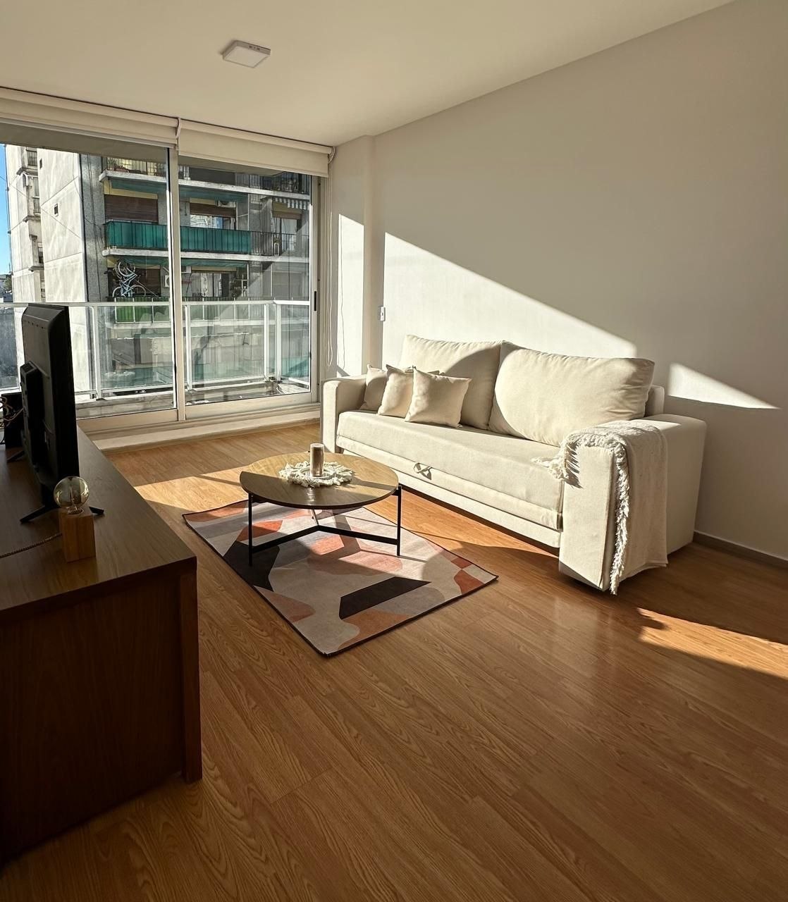 Two-Room Apartment with Balcony in San Telmo photo 1 of 8