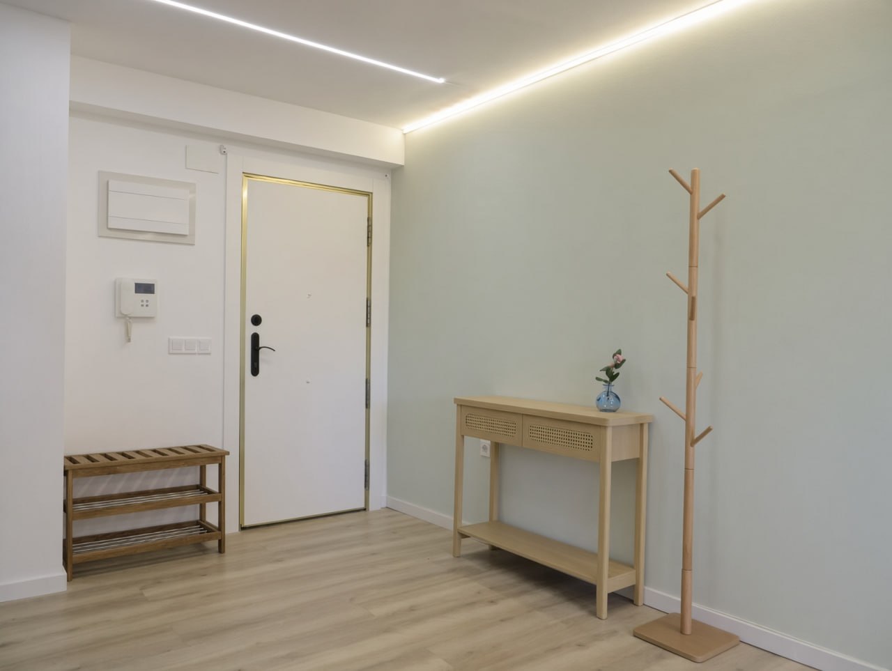Furnished 2-Bedroom Apartment in Na Rovella photo 4 of 7