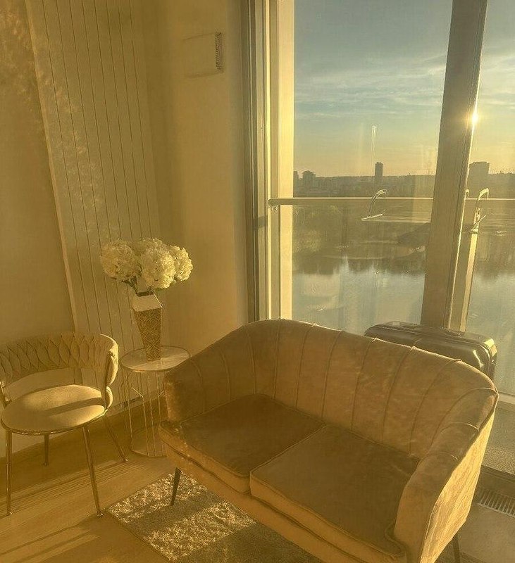Two-Room Apartment in Eurovea Tower photo 7 of 8