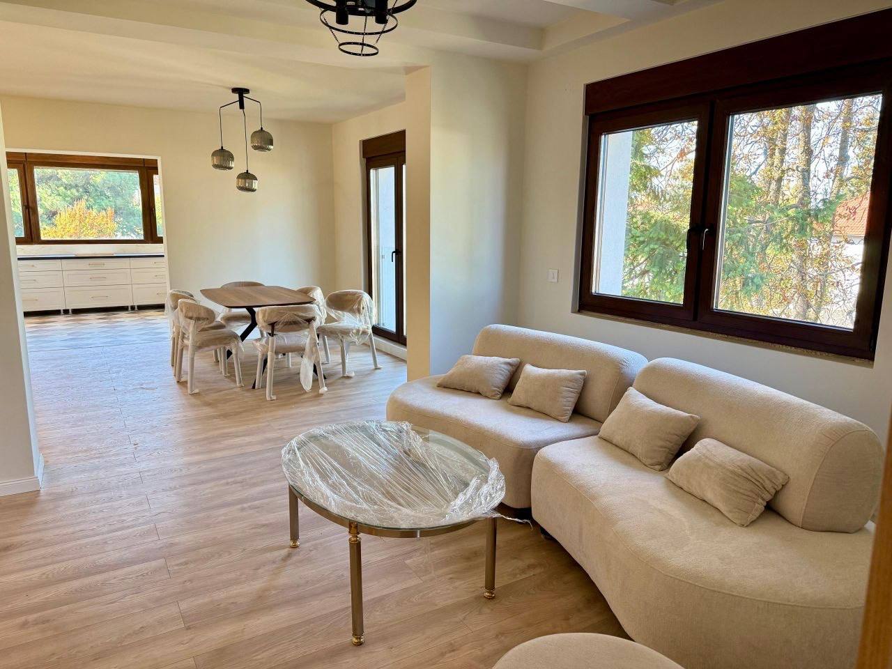 3-Bedroom Apartment in Senjak photo 1 of 8