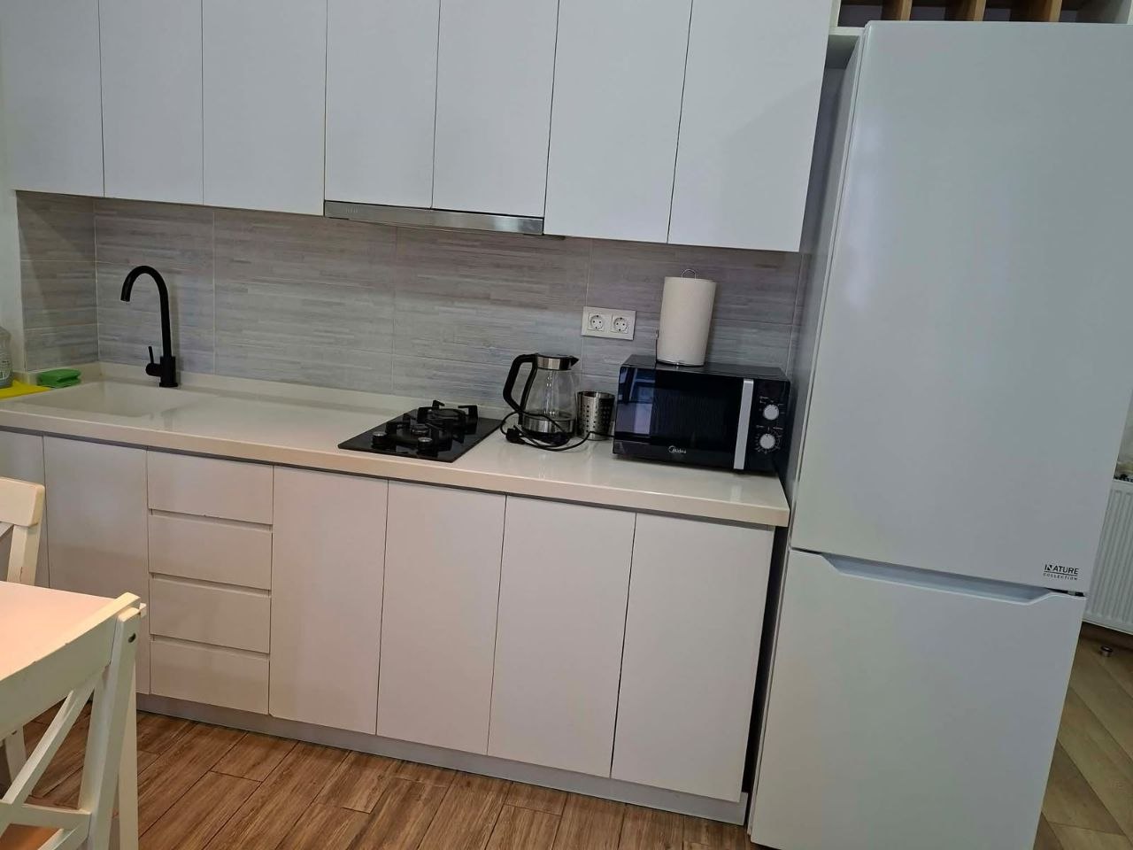 1-Bedroom Apartment in New Wave photo 5 of 8