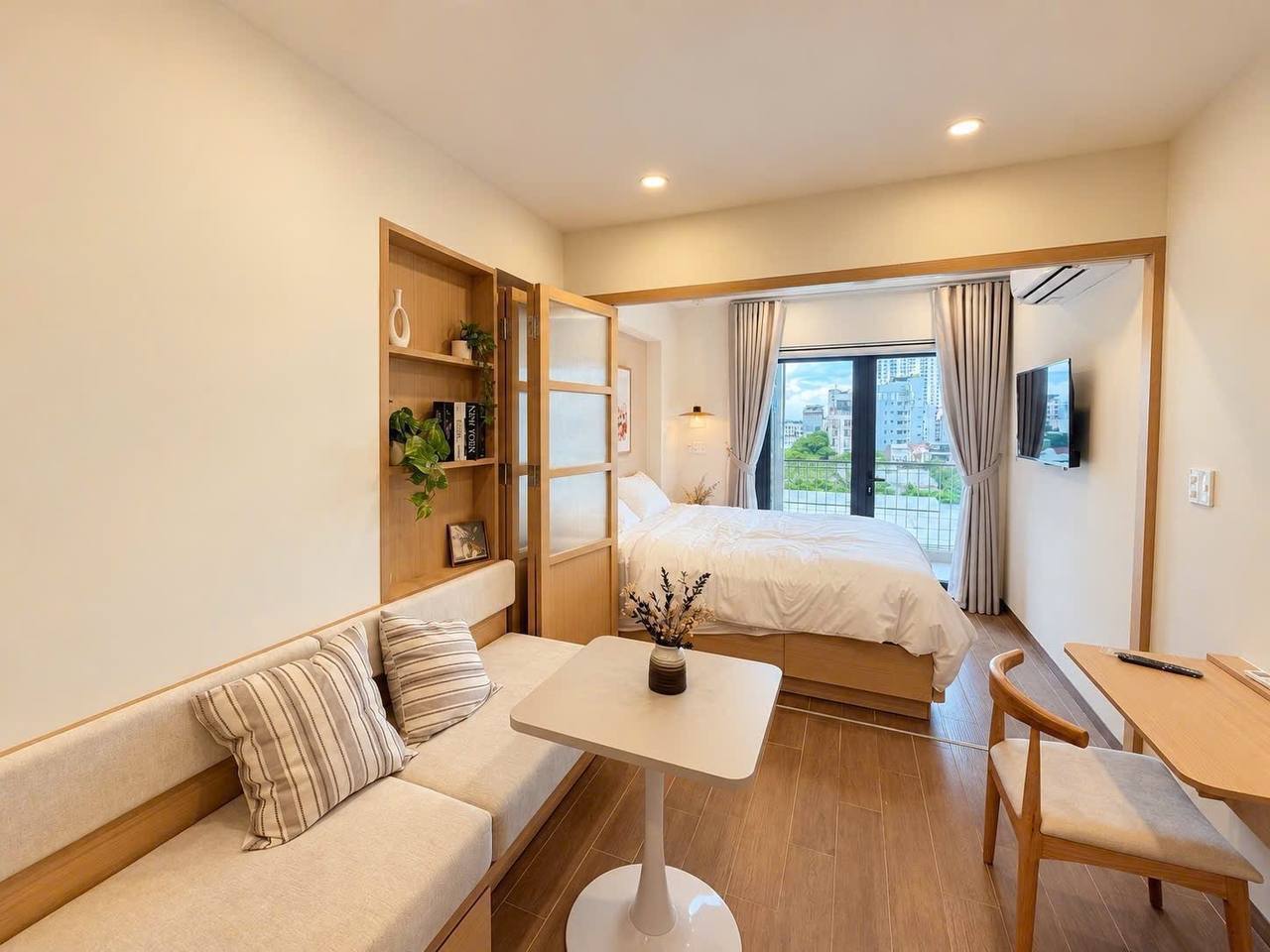 Brand-New 1-Bedroom Apartment in My An photo 4 of 8