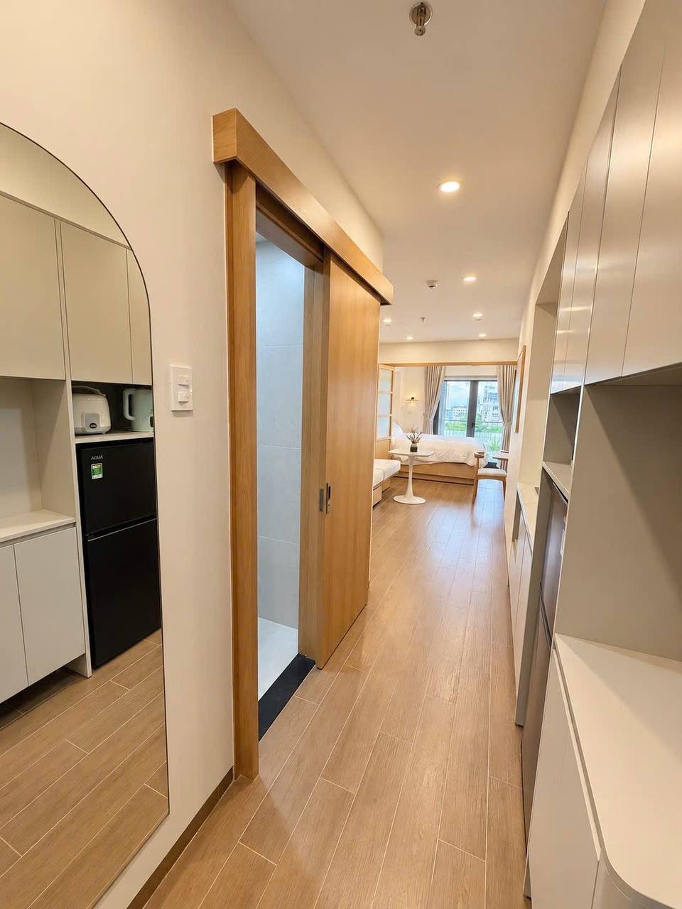 Brand-New 1-Bedroom Apartment in My An photo 8 of 8
