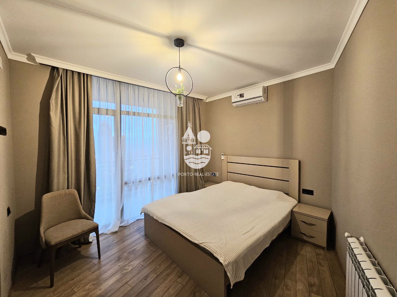 1-Bedroom Apartment in Black Sea Tower photo 4 of 6