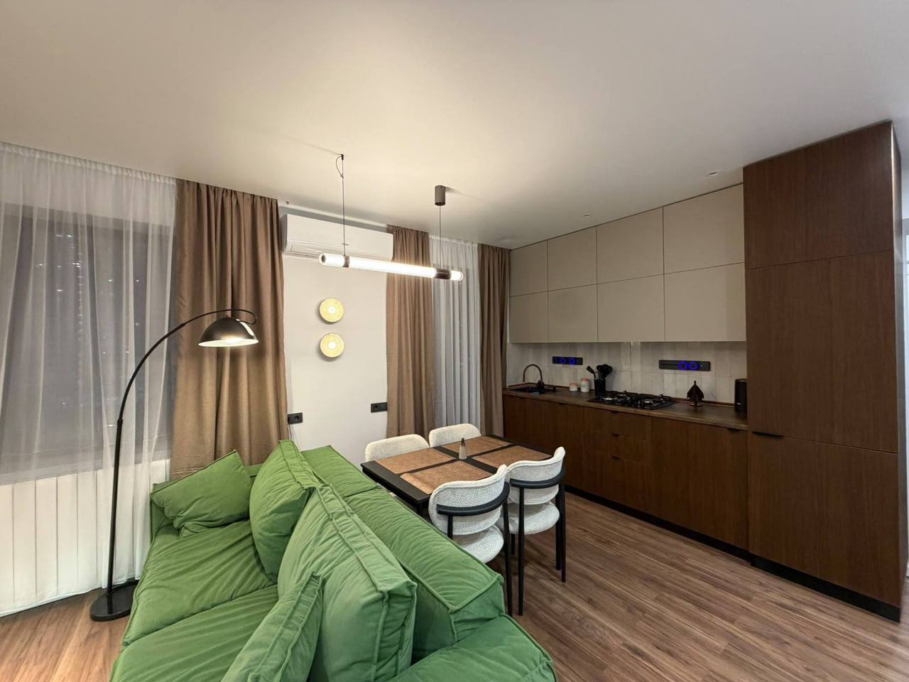 1-Bedroom Apartment on Sherif Khimshiashvili Street photo 2 of 6