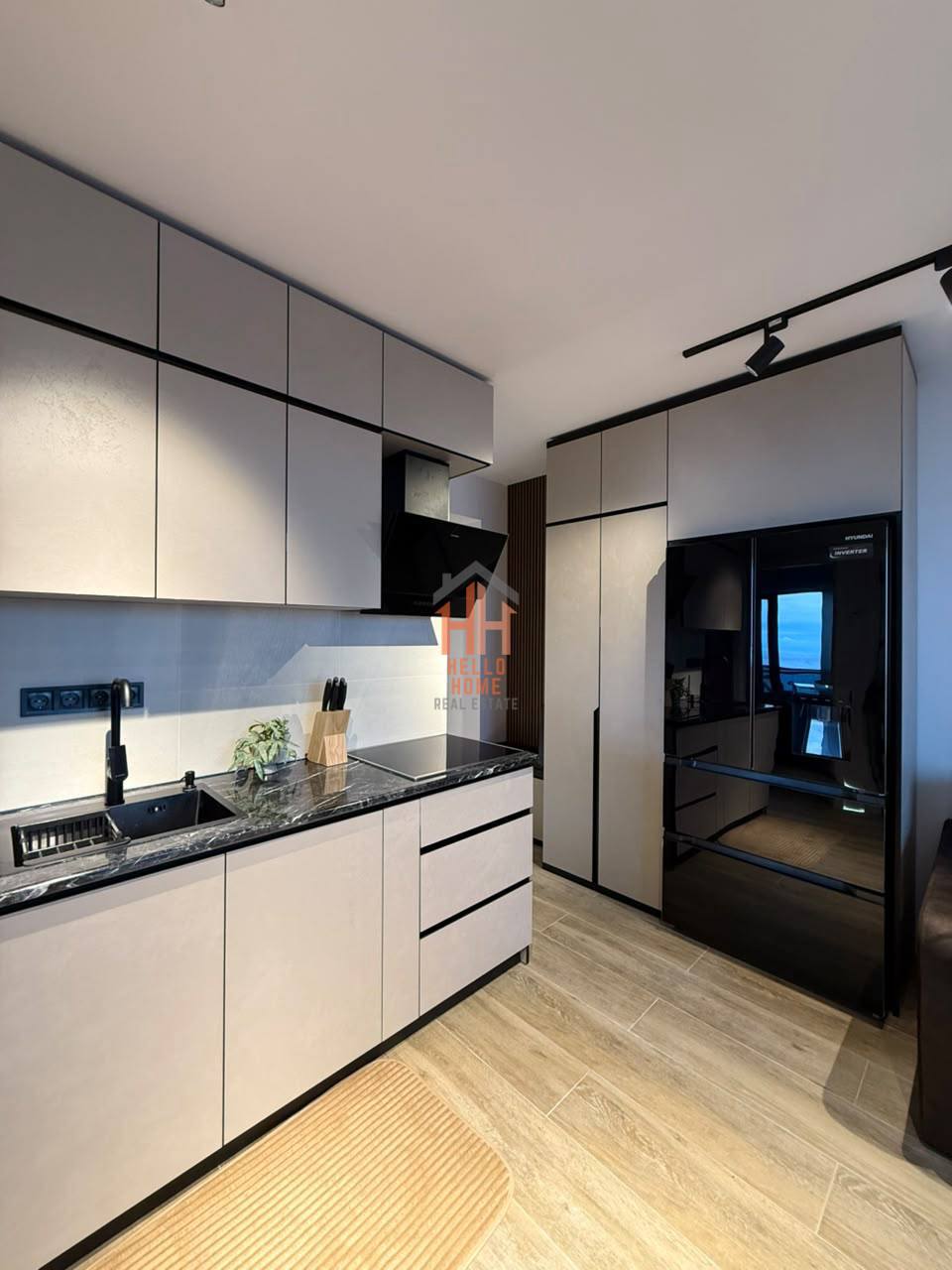 Two-Bedroom Apartment on Khimshiashvili Street photo 2 of 6